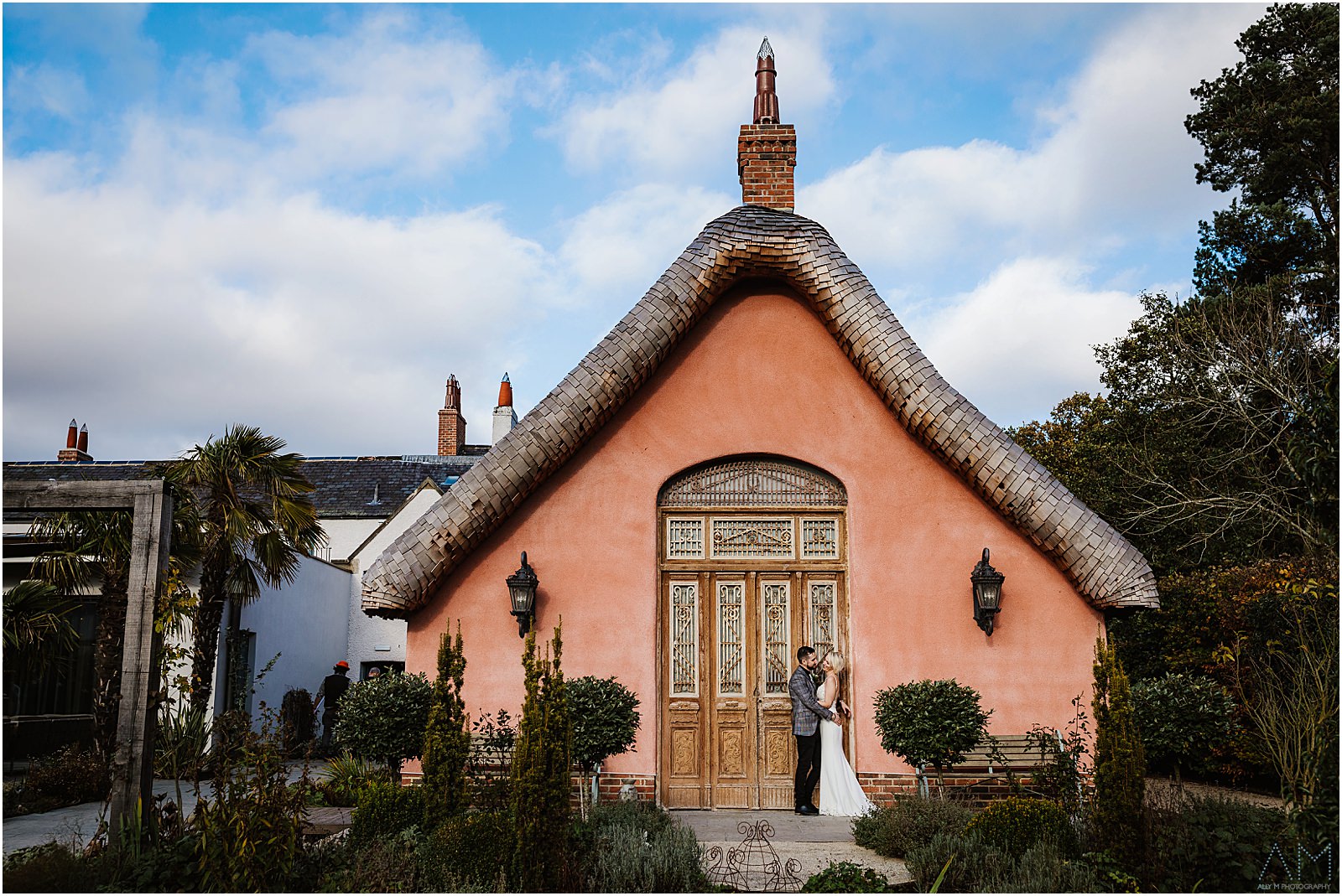 Le Petit Chateau wedding photographer