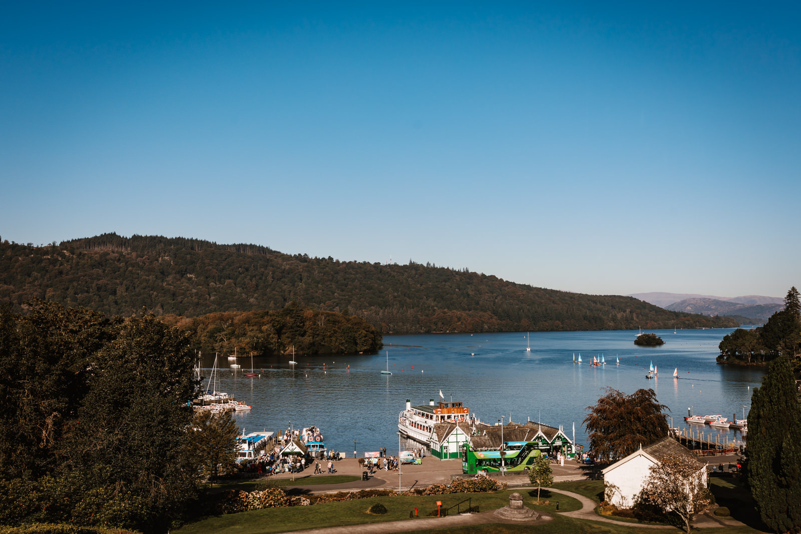 Lakeside Wedding At The Belsfield Hotel 2 Lake Windermere